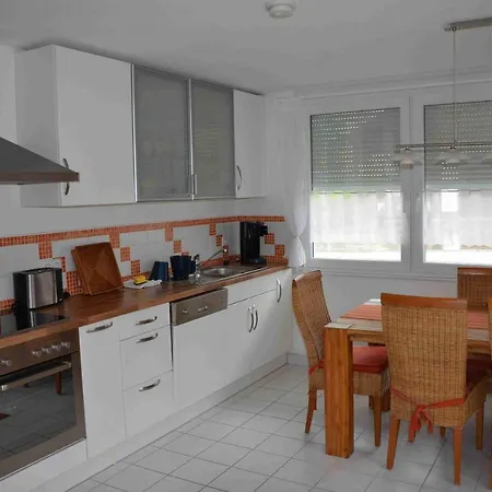 Haus Bluetenzauber * Зипплинген